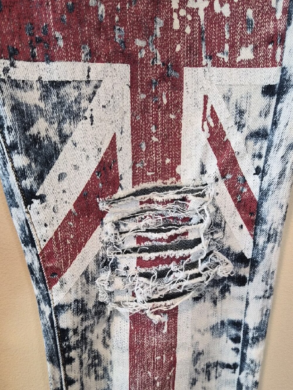 Machine British Flag Ripped Jeans - Picture 8 of 16